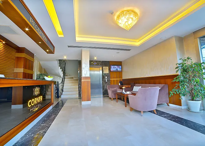 Corner Laleli Hotel 3*
