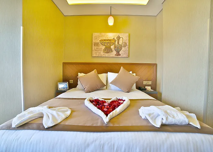 Hotel Corner Laleli 3*