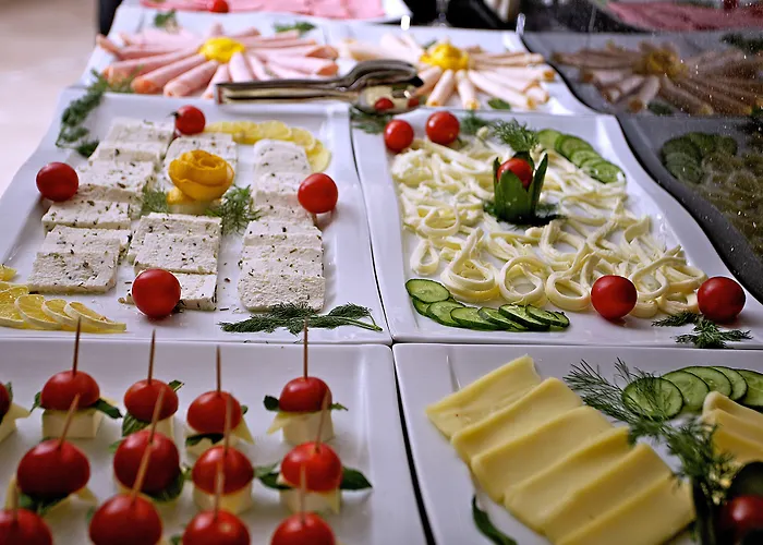 酒店 拉雷利转角酒店 3*