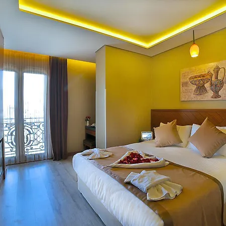 Hotel Corner Laleli 3*